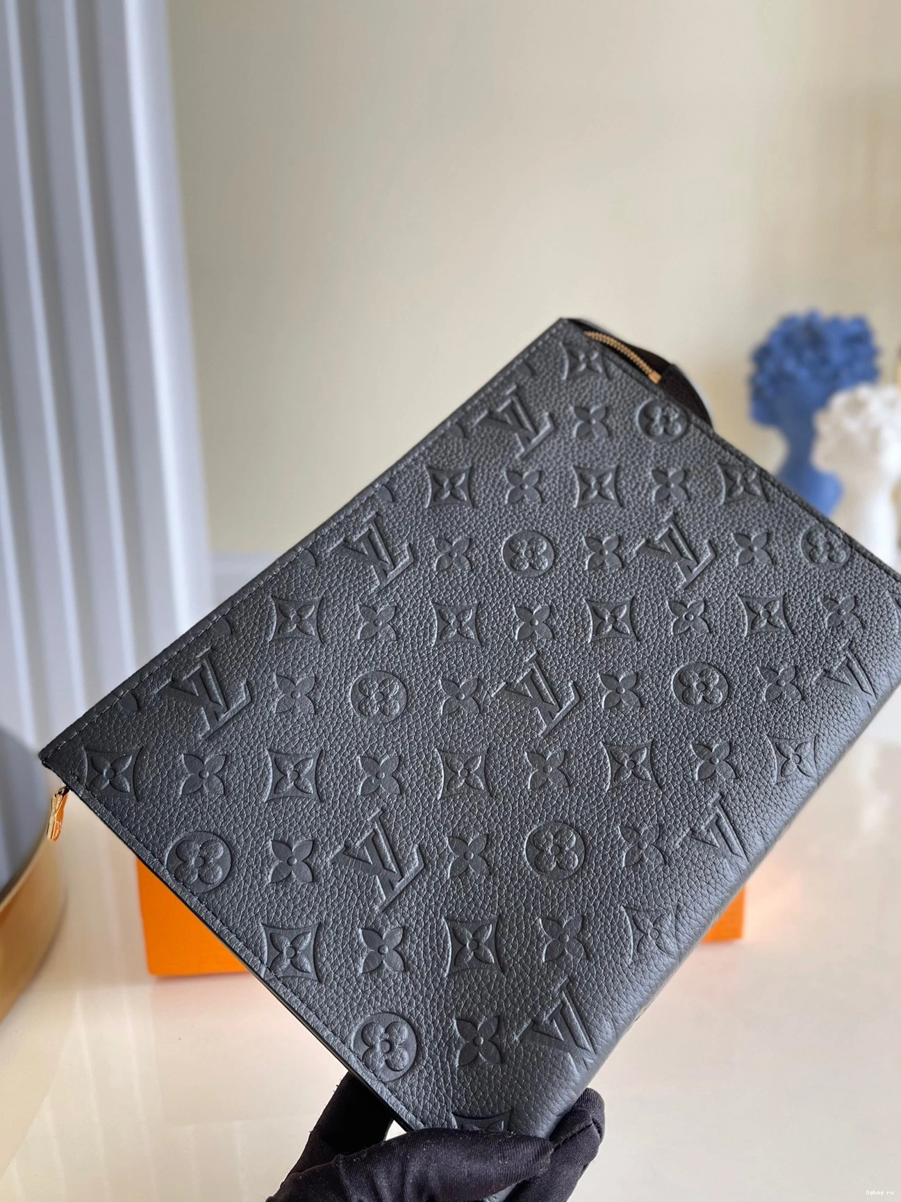 VOYAGE POCHETTE LOUIS VUITTON 0814